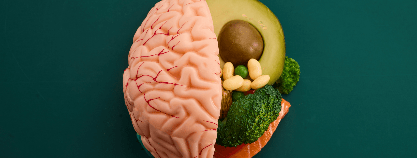 Lutein and Zeaxanthin: The Brain Nutrients Hidden in Plain Sight